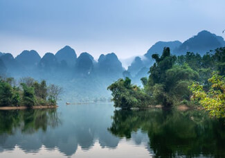 手机，时尚设计游戏的未来工具，科技与时尚的完美结合